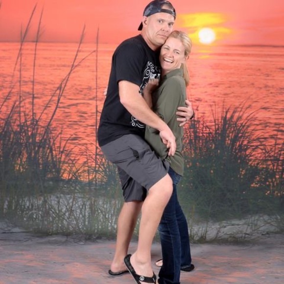 Meet your Posher, Tonya - Picture 1 of 1